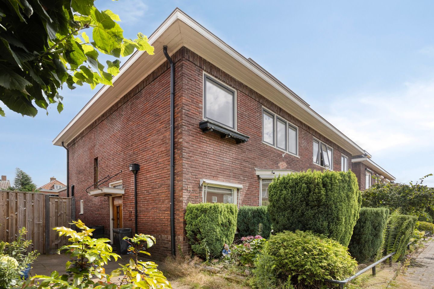 Foto 4 van Niasstraat 11