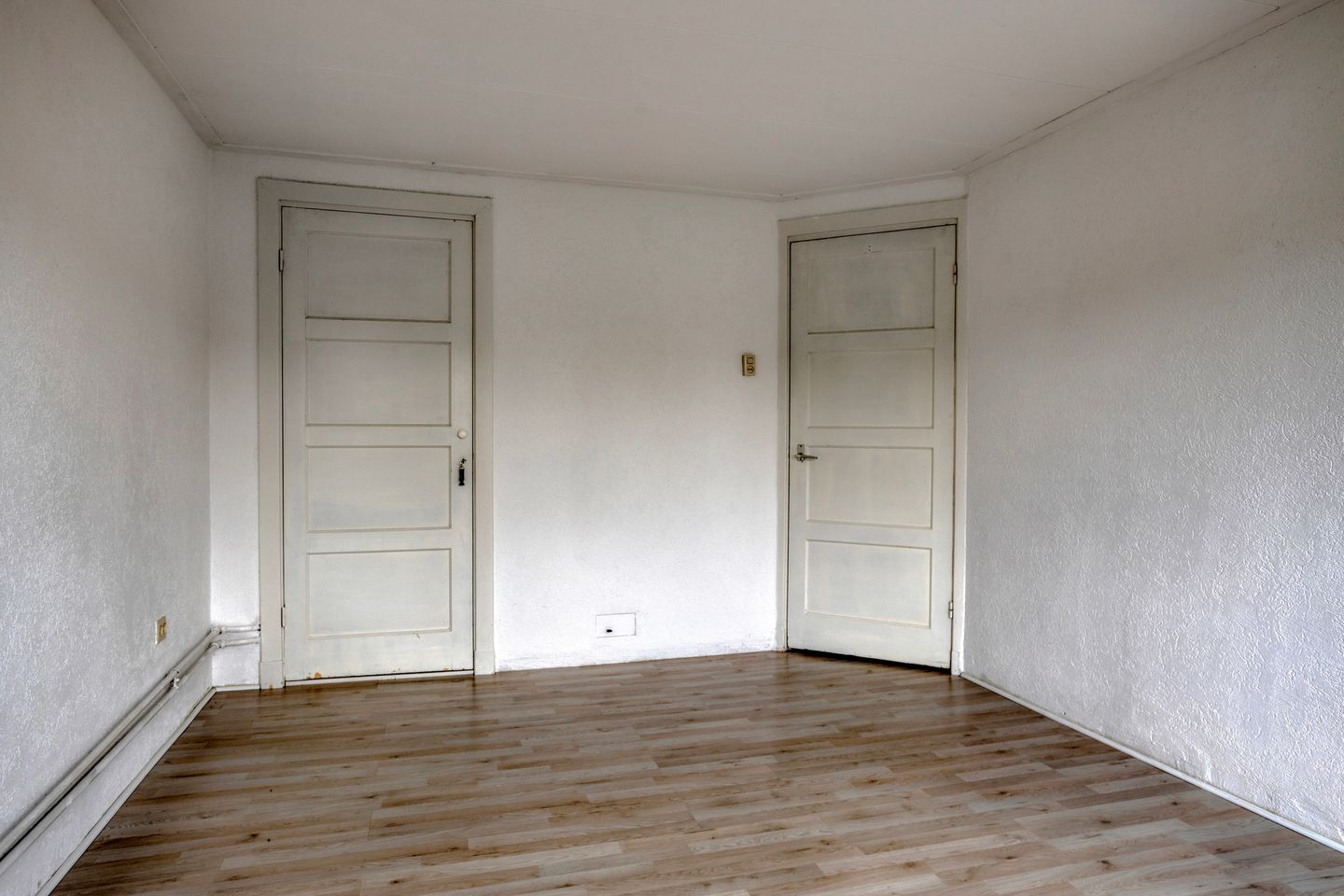 Foto 25 van Niasstraat 11