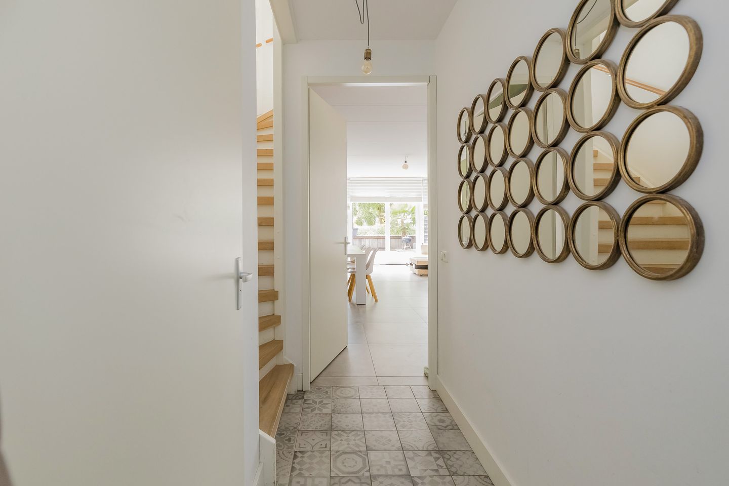 Foto 5 van Lisdodde 51