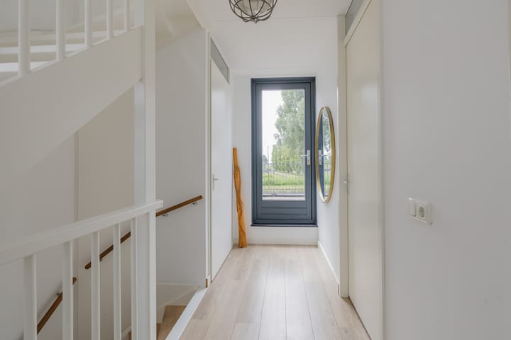 Foto 19 van Lisdodde 51