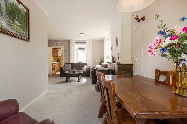 Foto 6 van Parallelweg 74