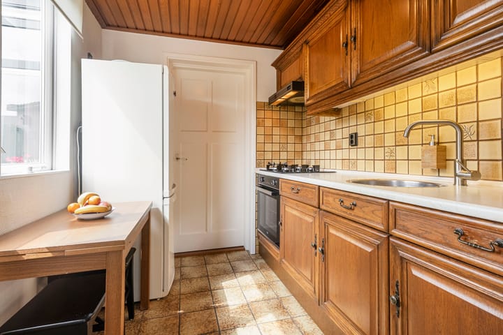 Foto 8 van Parallelweg 74