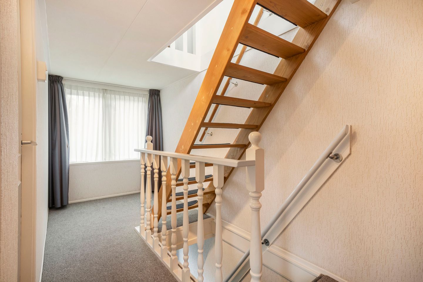 Foto 19 van Parallelweg 74