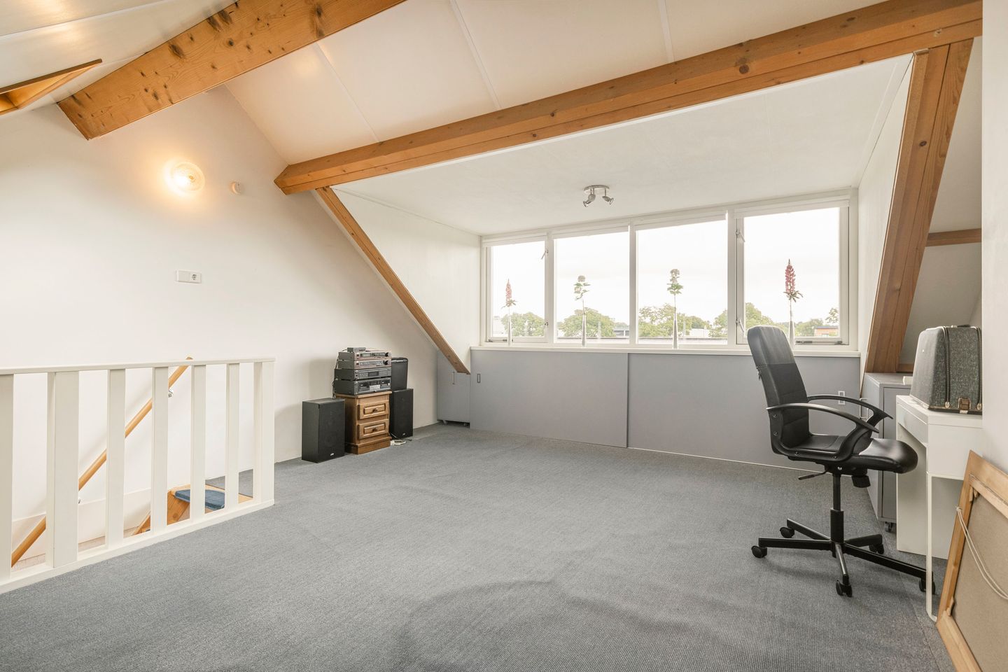 Foto 20 van Parallelweg 74