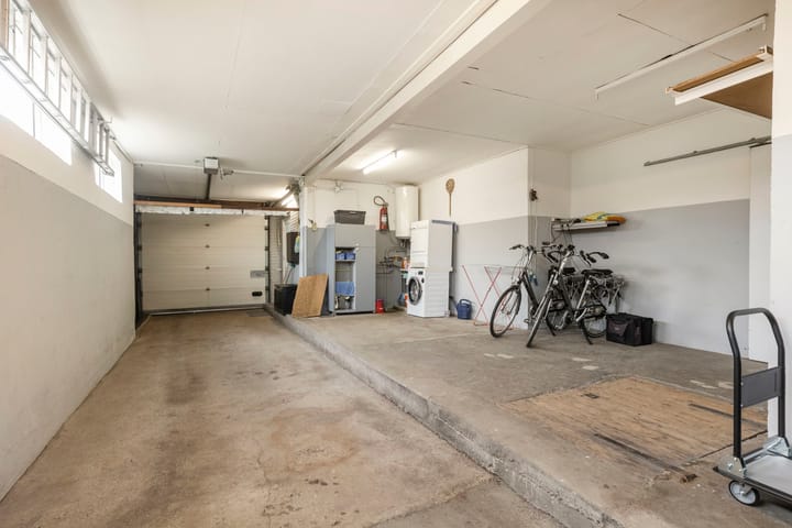 Foto 23 van Parallelweg 74