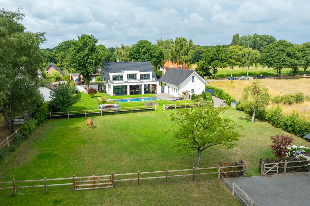 Foto 1 van Feldhausenerweg 32