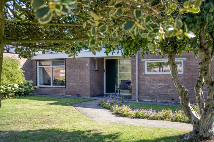 Foto 10 van Emdenmeen 54