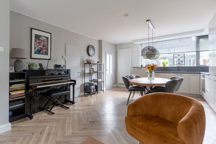 Foto 13 van Meerkoetstraat 56