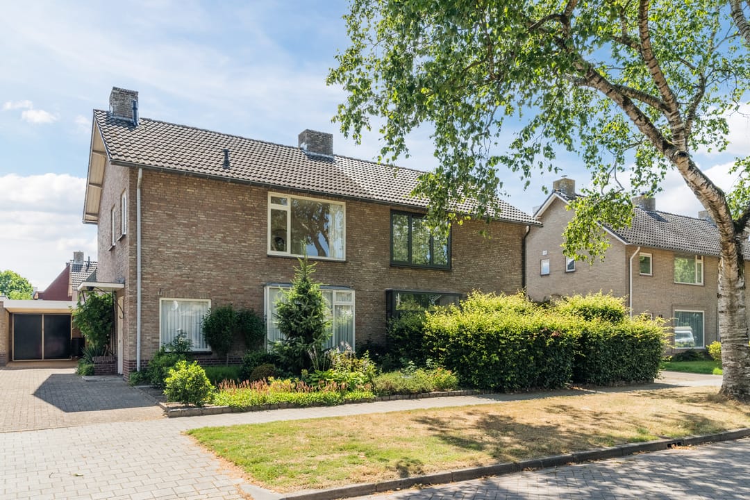 Foto 1 van Monseigneur Bekkersstraat 11