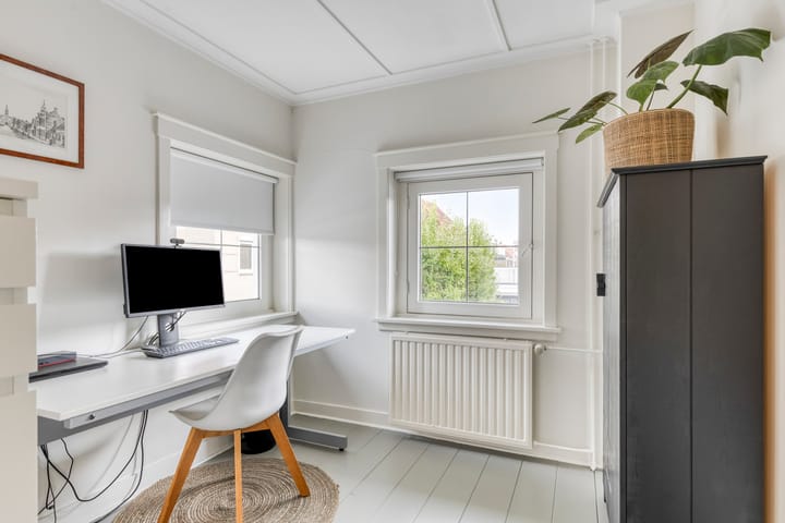 Photo 22 of Knipplein 1