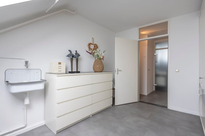 Foto 22 van Hendrik van Veldekestraat 60