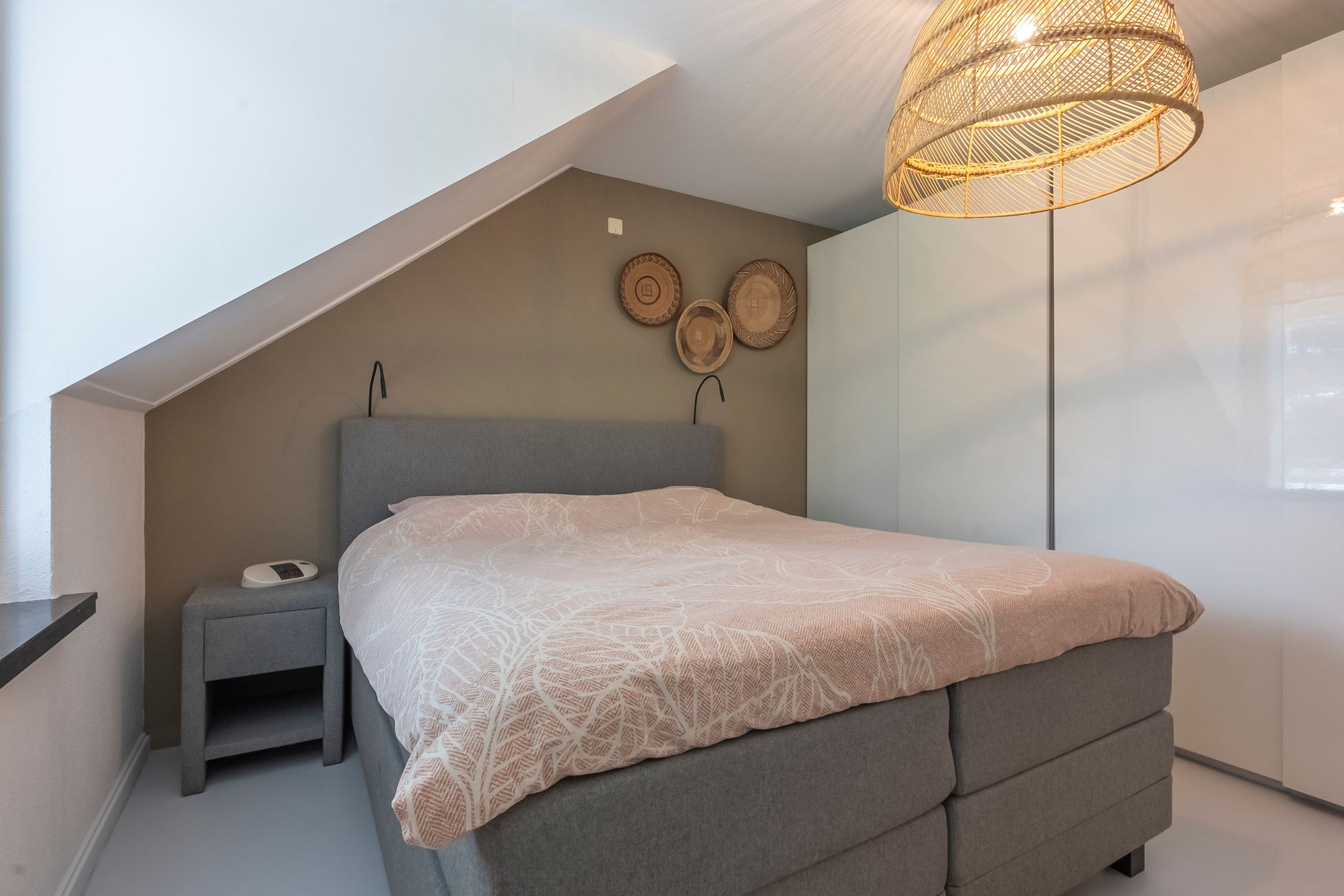 Foto 24 van Hendrik van Veldekestraat 60