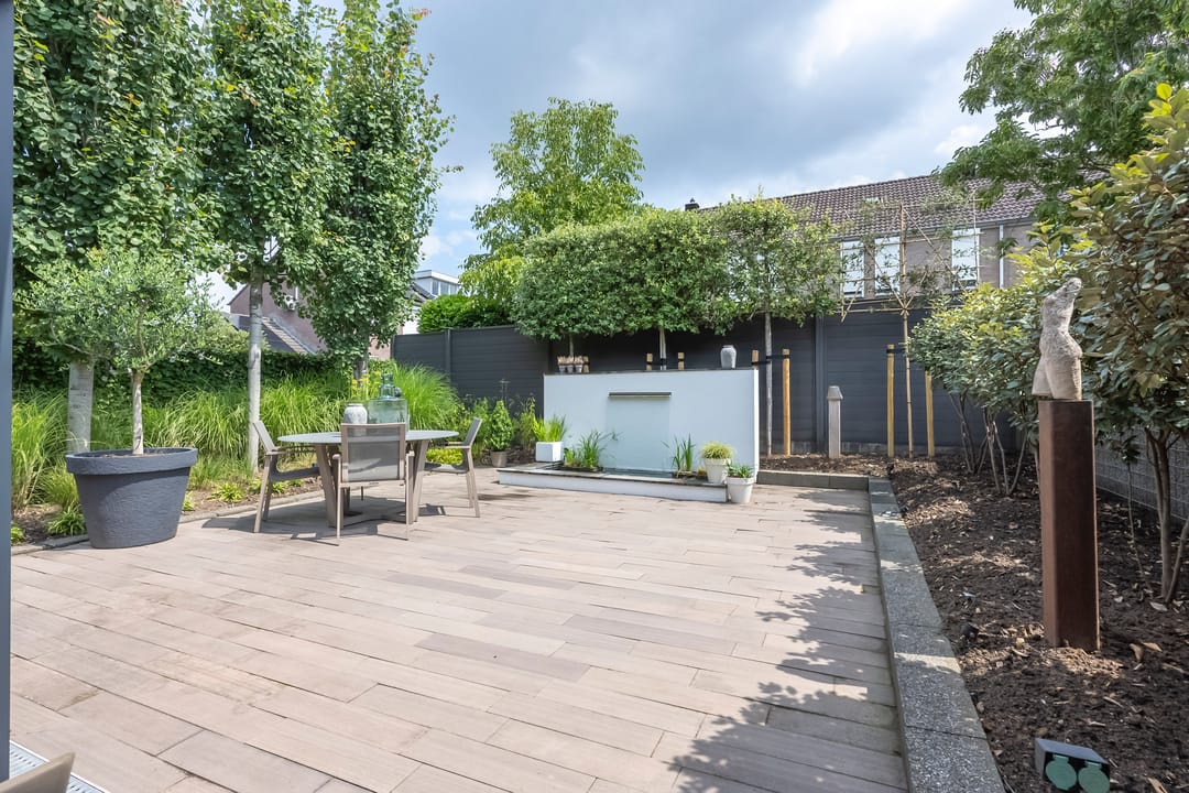 Foto 32 van Hendrik van Veldekestraat 60