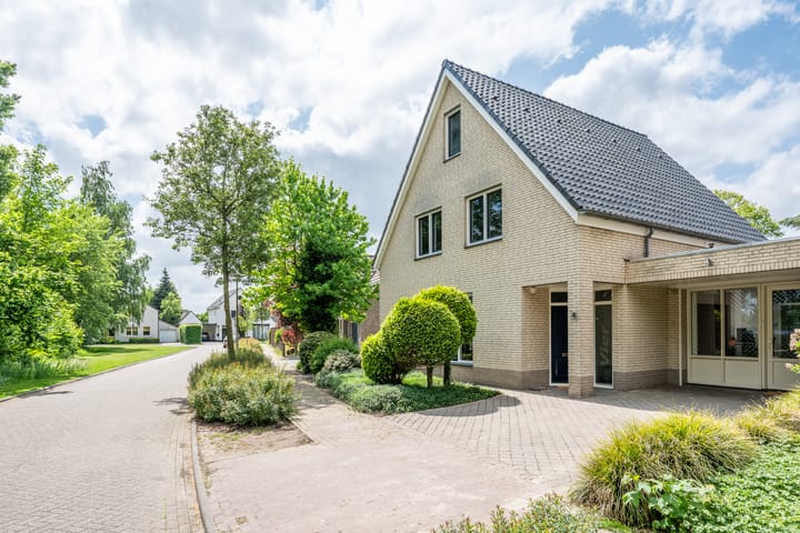 Photo 9 of Drievennestraat 4