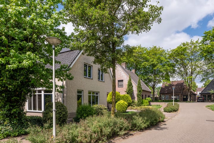 Photo 12 of Drievennestraat 4