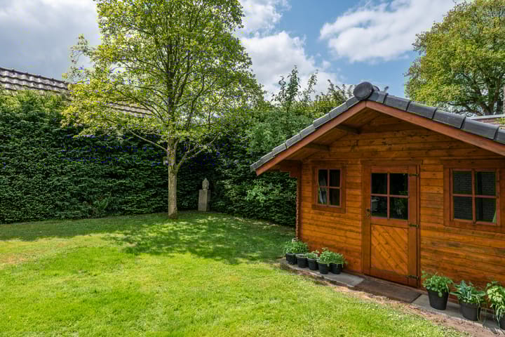 Photo 51 of Drievennestraat 4