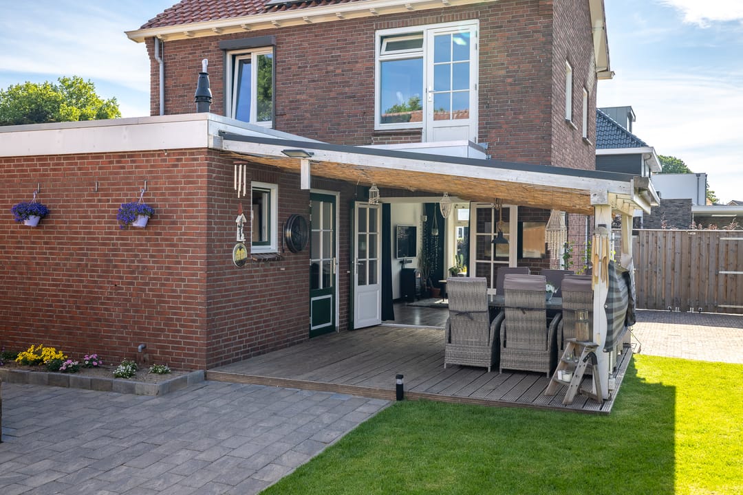 Foto 17 van Pastoor te Rielestraat 2