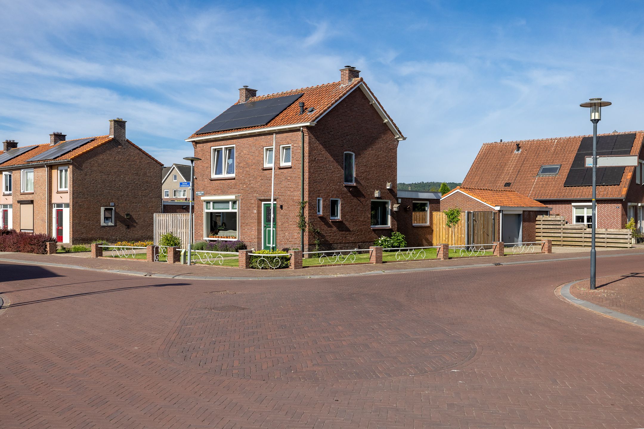 Foto 24 van Pastoor te Rielestraat 2