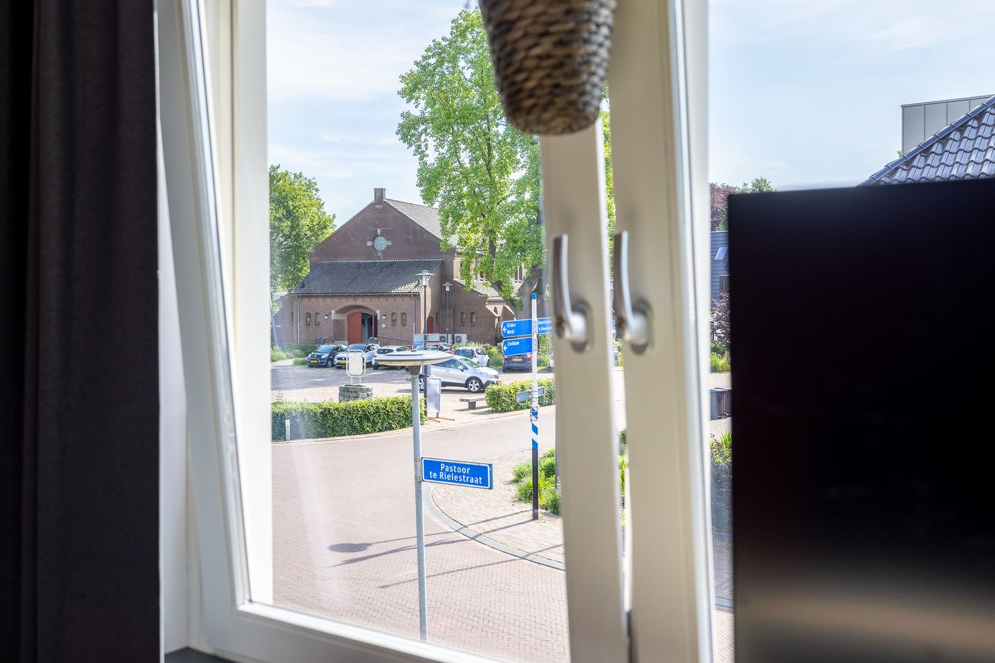 Foto 34 van Pastoor te Rielestraat 2