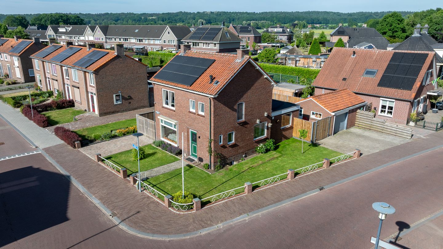 Foto 44 van Pastoor te Rielestraat 2