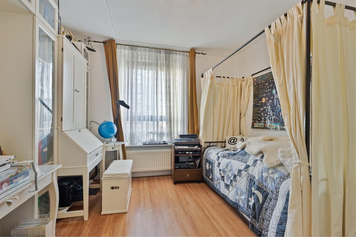 Foto 15 van Zuidplein 554