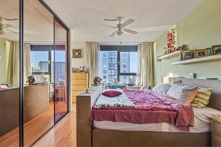 Foto 17 van Zuidplein 554