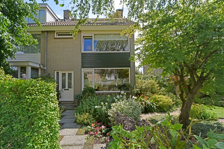 Photo 2 of Zwanenlaan 5