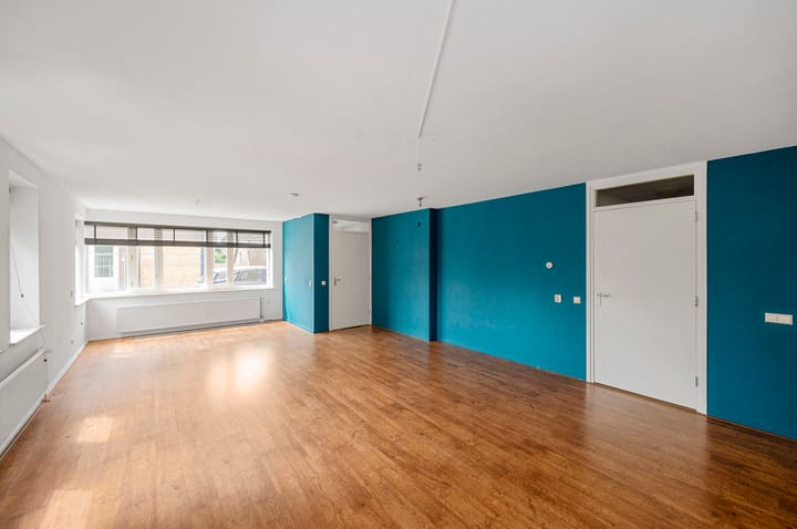 Photo 7 of Wilhelminastraat 60