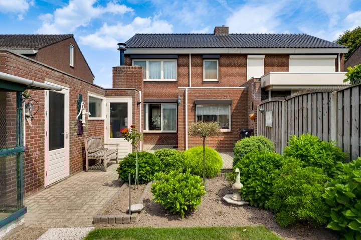 Foto 29 van Tjongerstraat 7