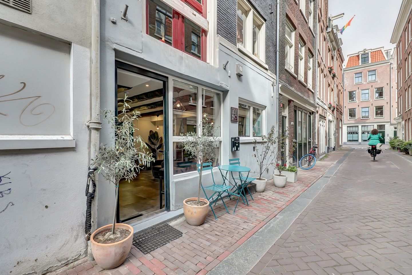 View photo 3 of Akoleienstraat 8-H