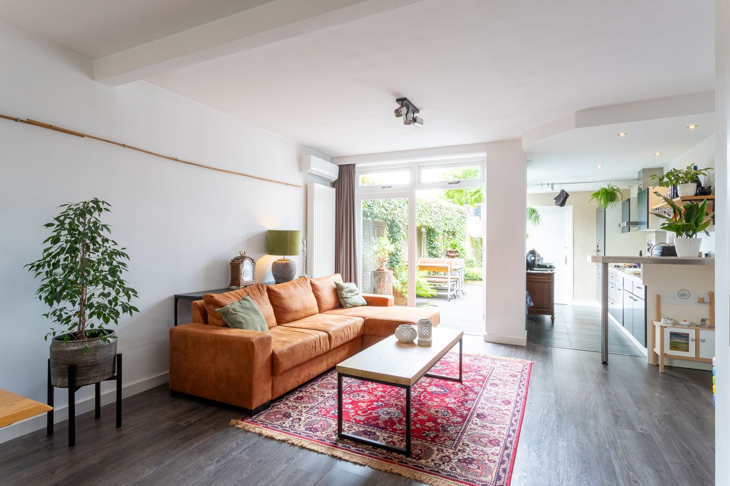 Foto 4 van Helmondselaan 21