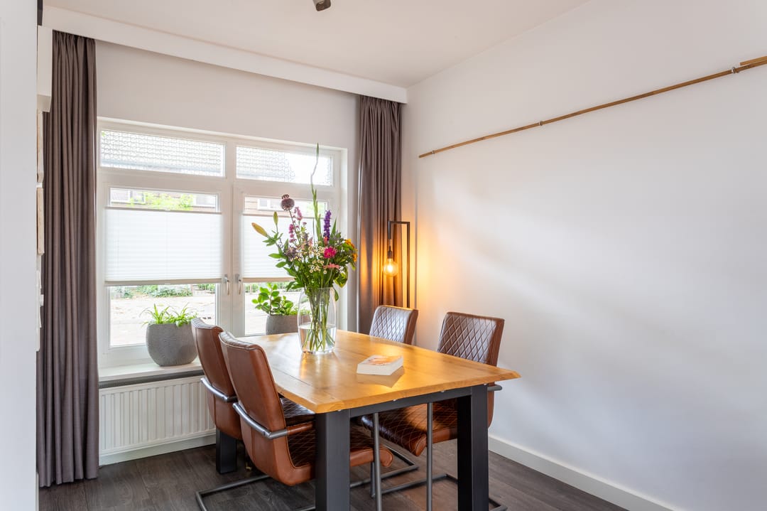 Foto 8 van Helmondselaan 21