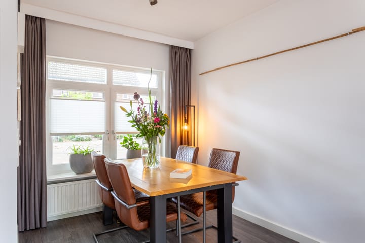 Foto 8 van Helmondselaan 21