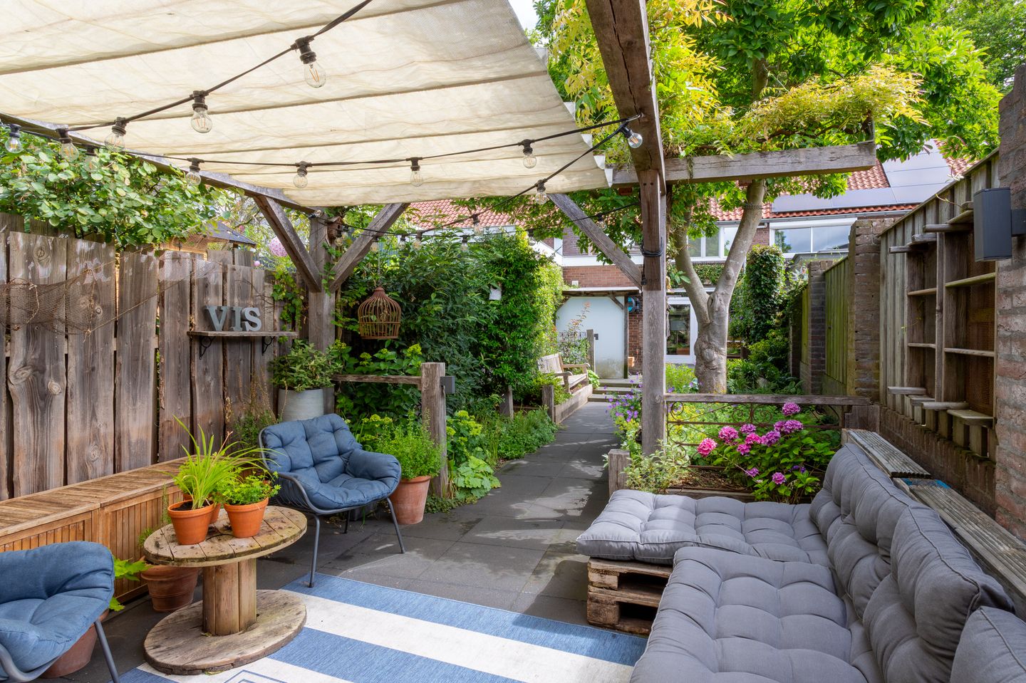 Foto 20 van Helmondselaan 21