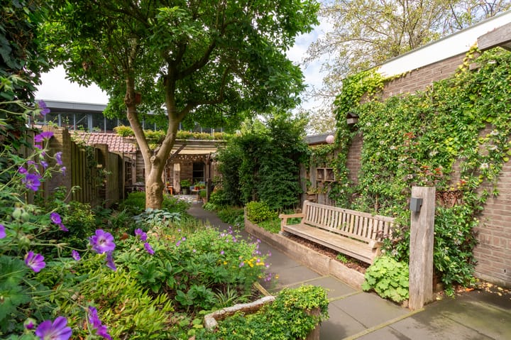 Foto 23 van Helmondselaan 21