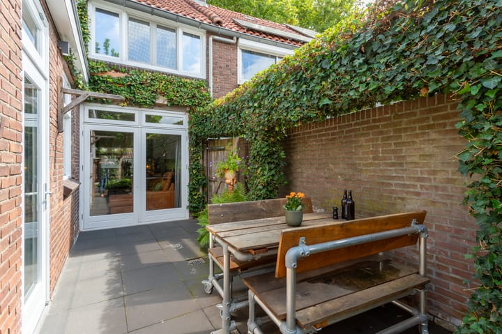 Foto 24 van Helmondselaan 21