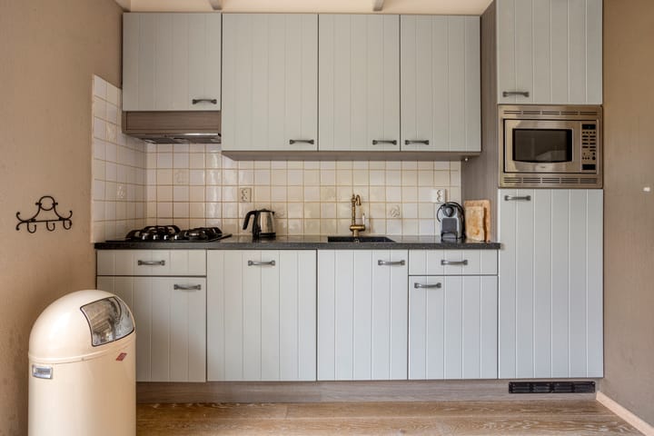 Photo 17 of Eysinga-State 250