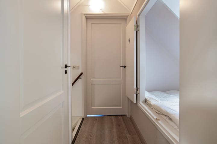 Photo 23 of Eysinga-State 250