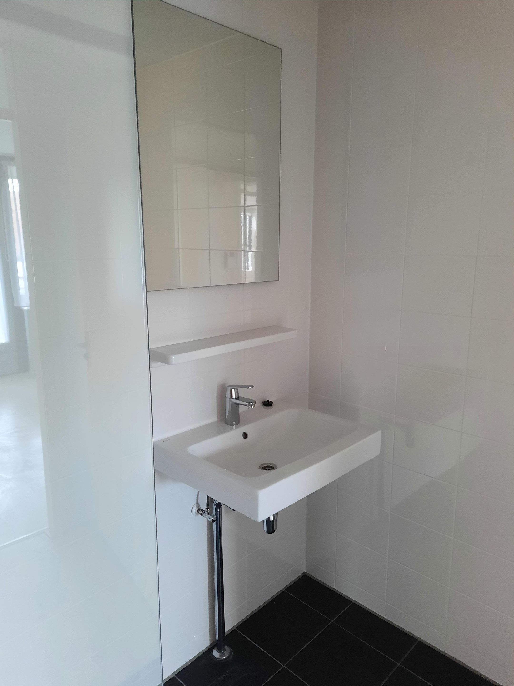 Photo 9 of Krommenieërweg 28-B