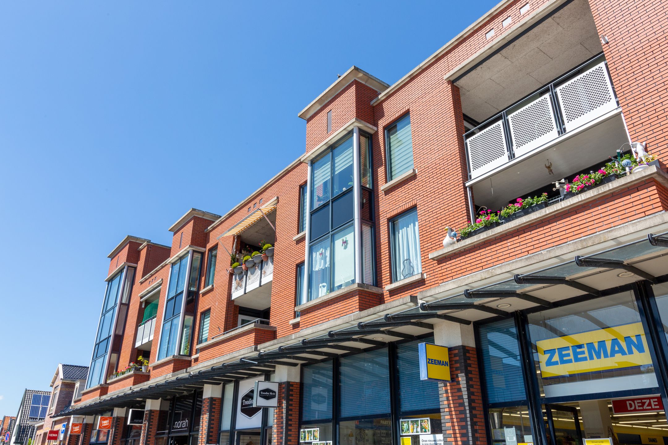 Photo 21 of Krommenieërweg 28-B