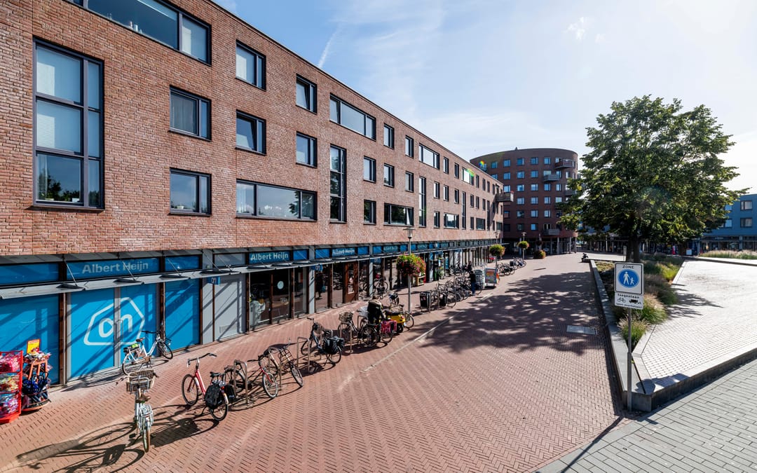 Photo 2 of Linie 323