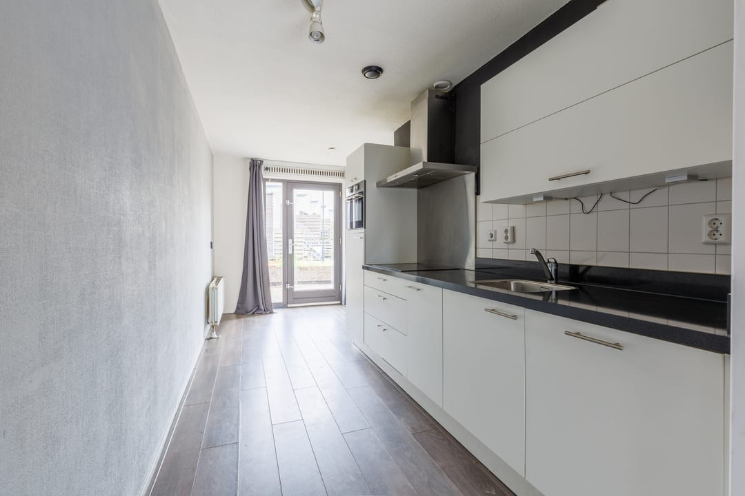 Photo 8 of Linie 323