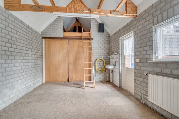 Photo 42 of Korhoenderstraat 15