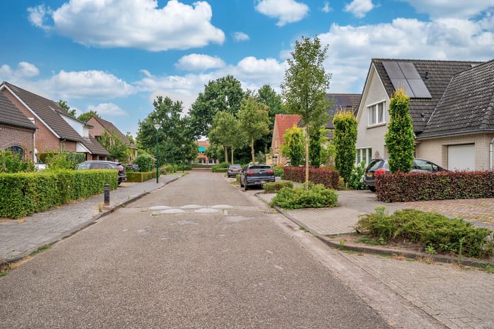 Photo 57 of Korhoenderstraat 15