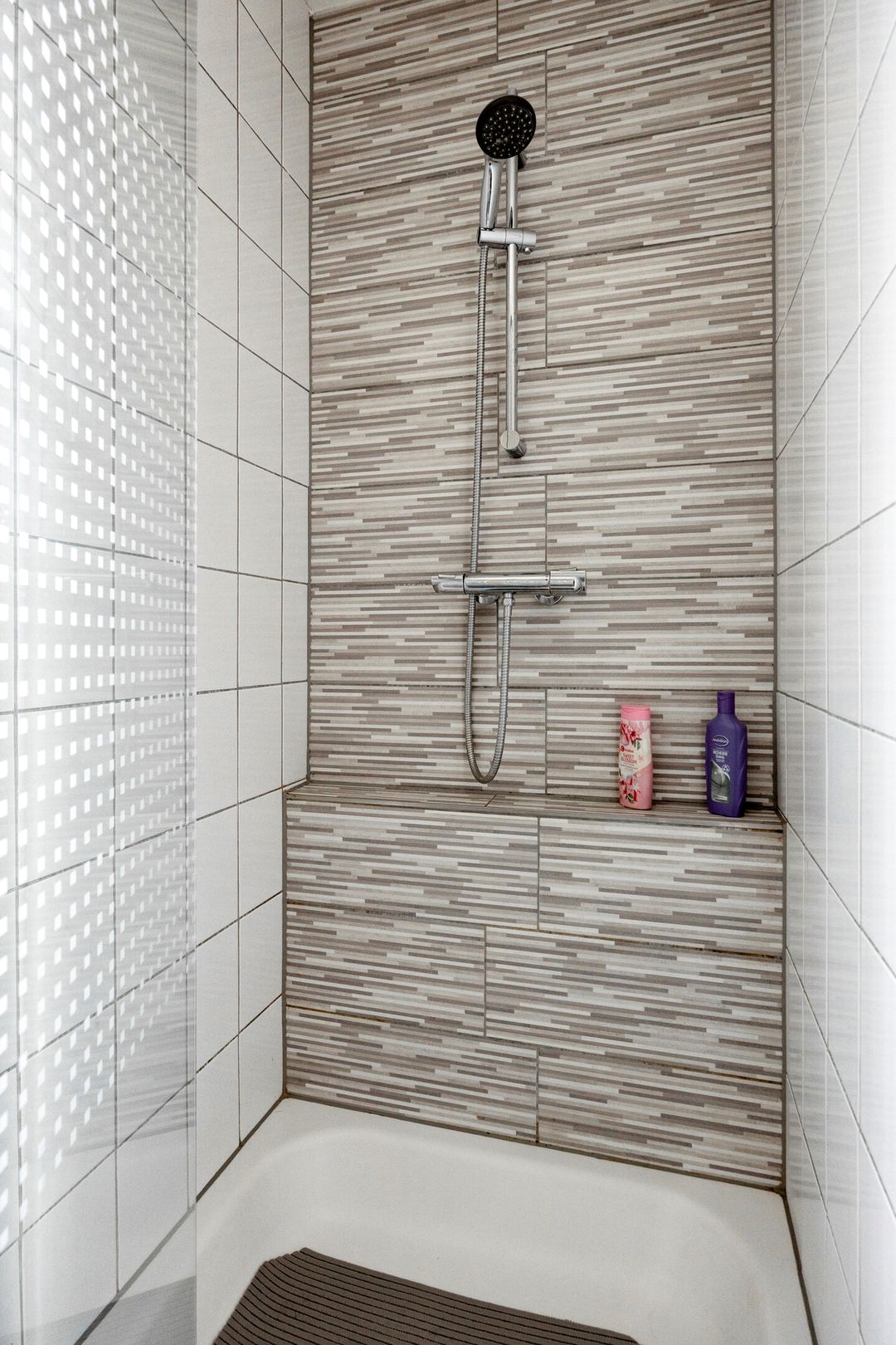 Foto 17 van Poolster 49