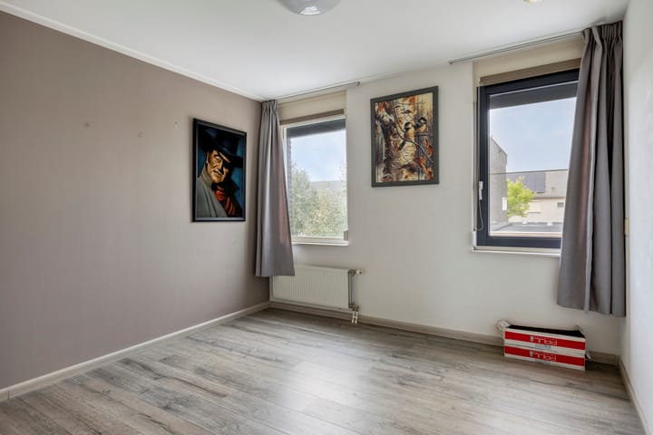 Foto 18 van Poolster 49