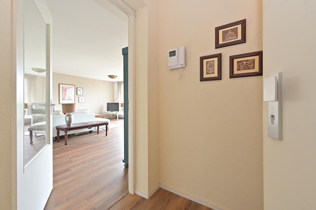 Foto 3 van Burgemeester De Monchyplein 81