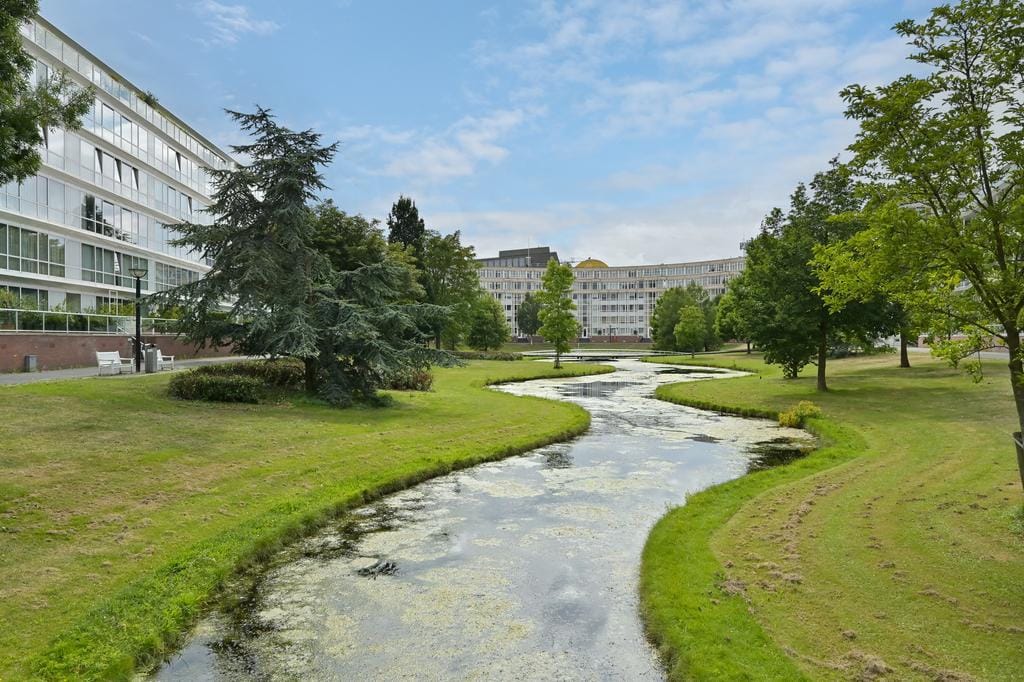 Foto 23 van Burgemeester De Monchyplein 81