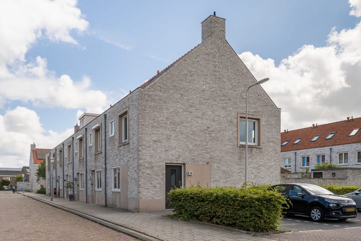 Foto 6 van van Gochstraat 10