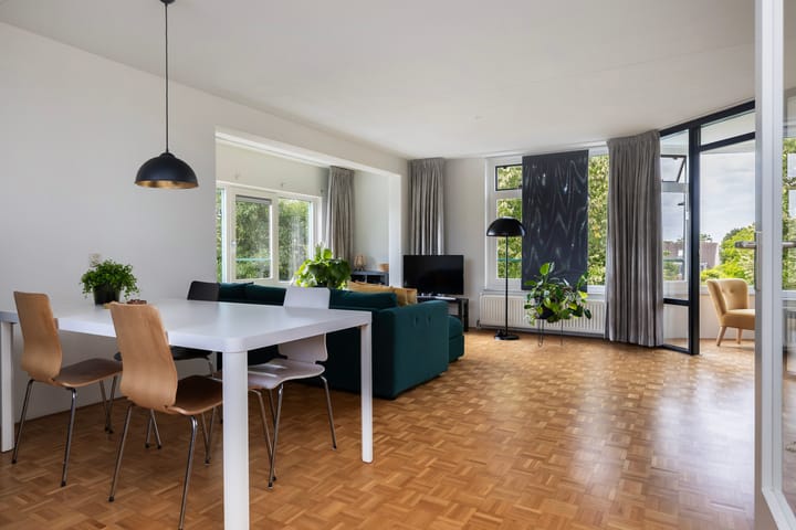 Foto 5 van Aartsbisschop Romerostraat 539